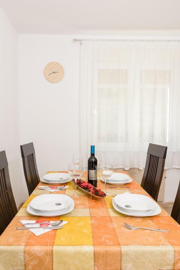 Apartman Fani Rijeka Exteriör bild