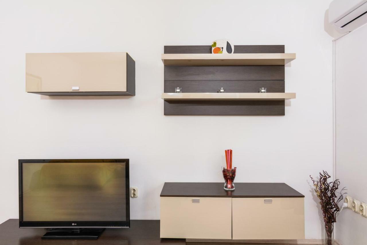 Apartman Fani Rijeka Exteriör bild
