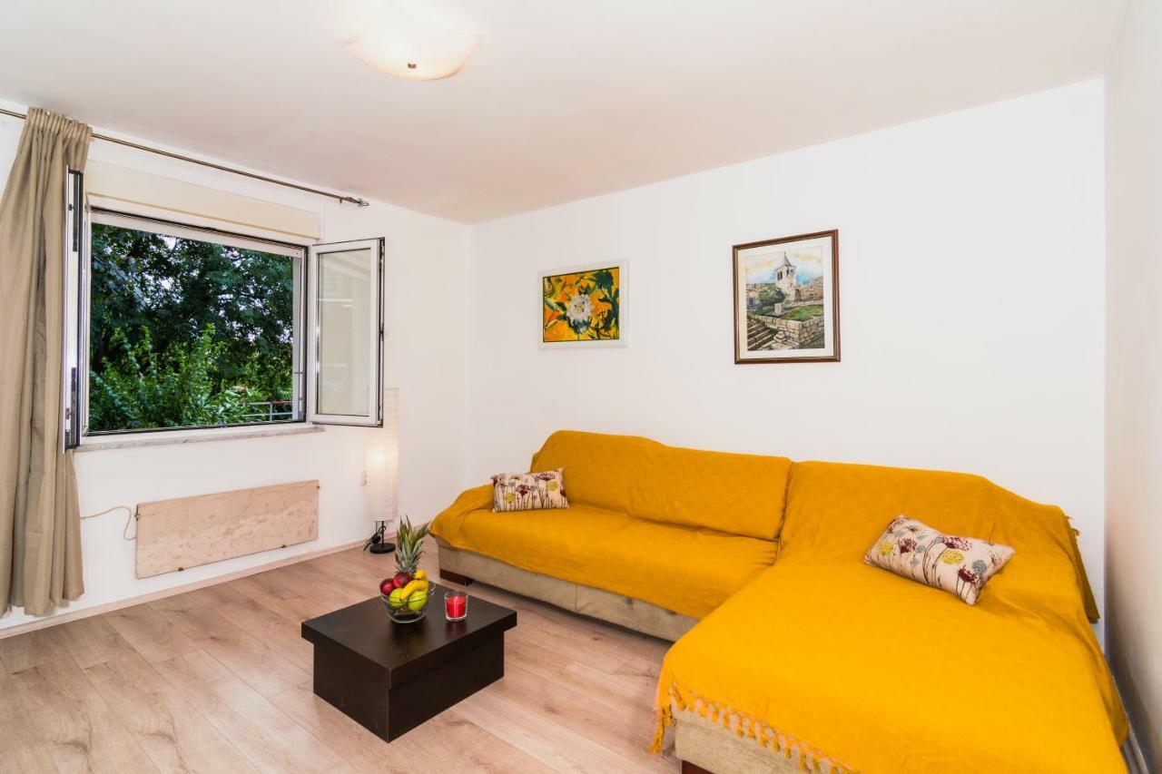 Apartman Fani Rijeka Exteriör bild